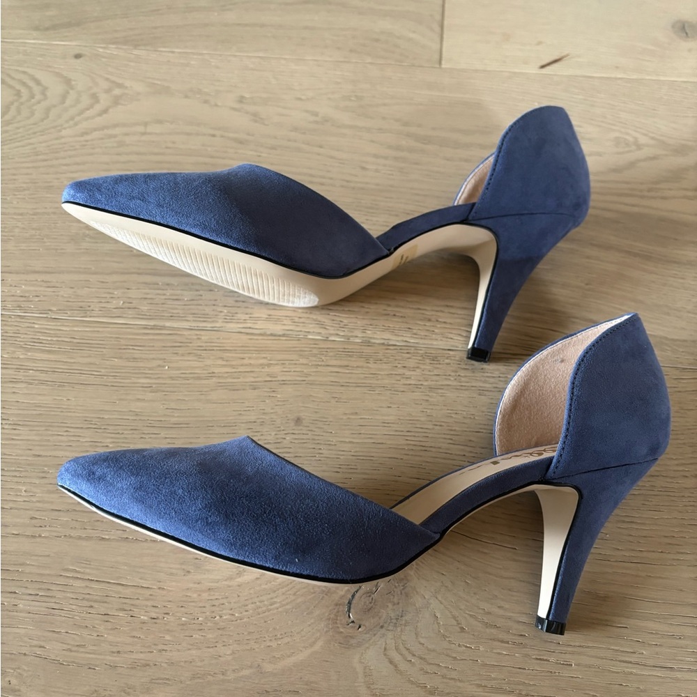 NEW (no tags) CALLISTO D’Orsay suede heels - 9.5 B - Picture 3 of 7
